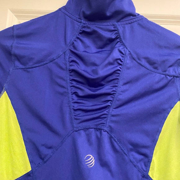 Long Sleeve - Picture 3 of 7